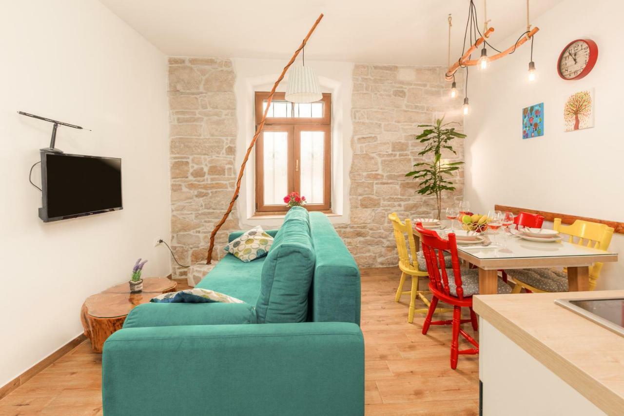 Apartment Henna PUY מראה חיצוני תמונה
