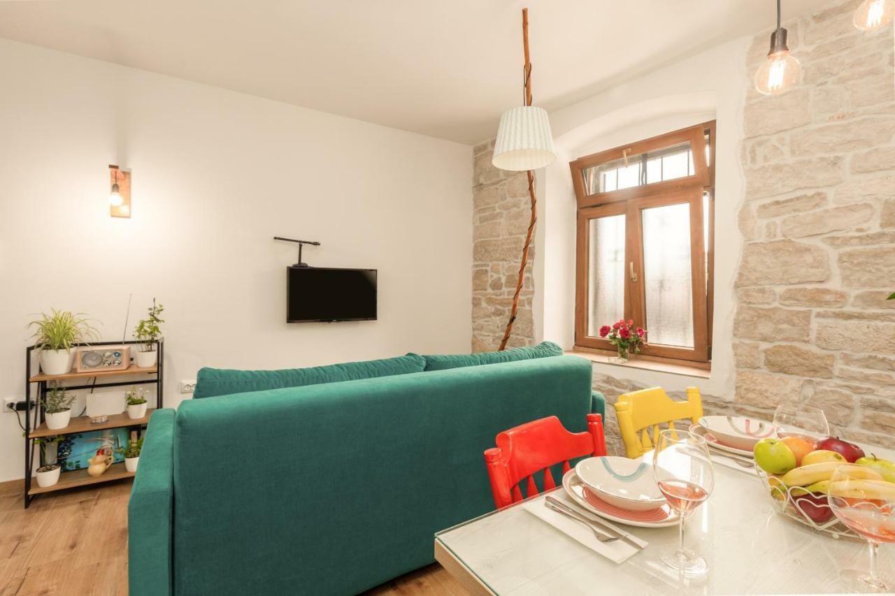 Apartment Henna PUY מראה חיצוני תמונה